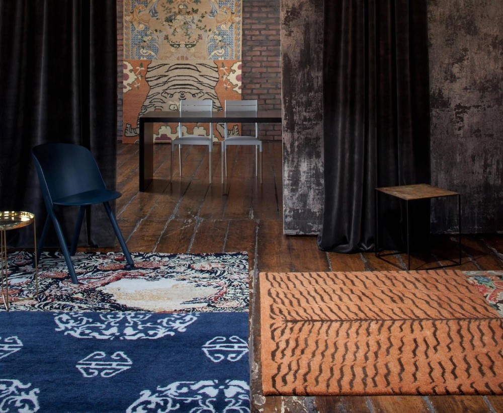 Cross (me) Knot Rug -  Version A