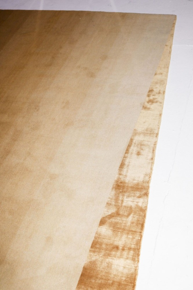 Dusk Rug - Gold