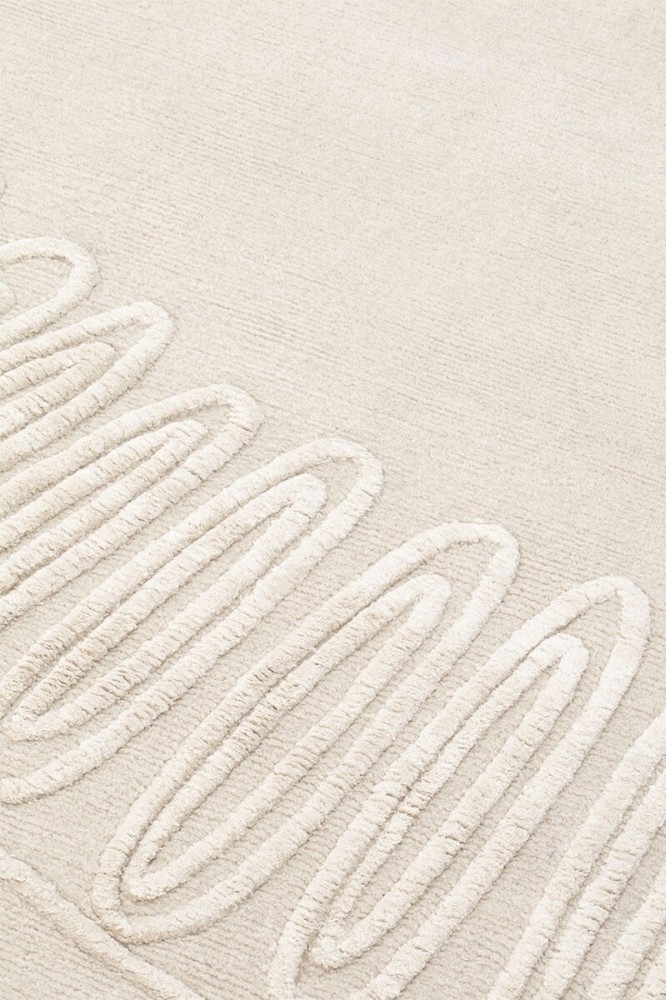 Naïf Crown Rug