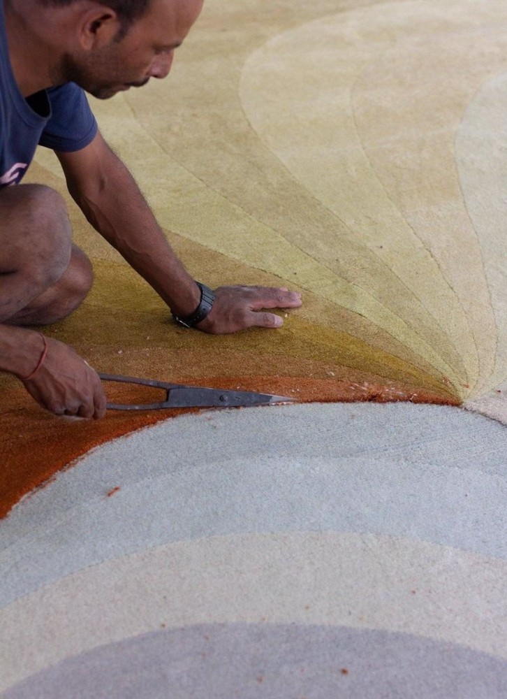 Slinkie Double Rug