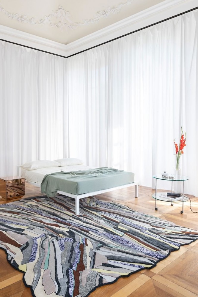 Super Fake Rug