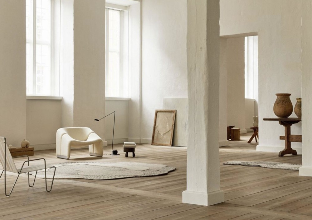 Swarm Round Rug