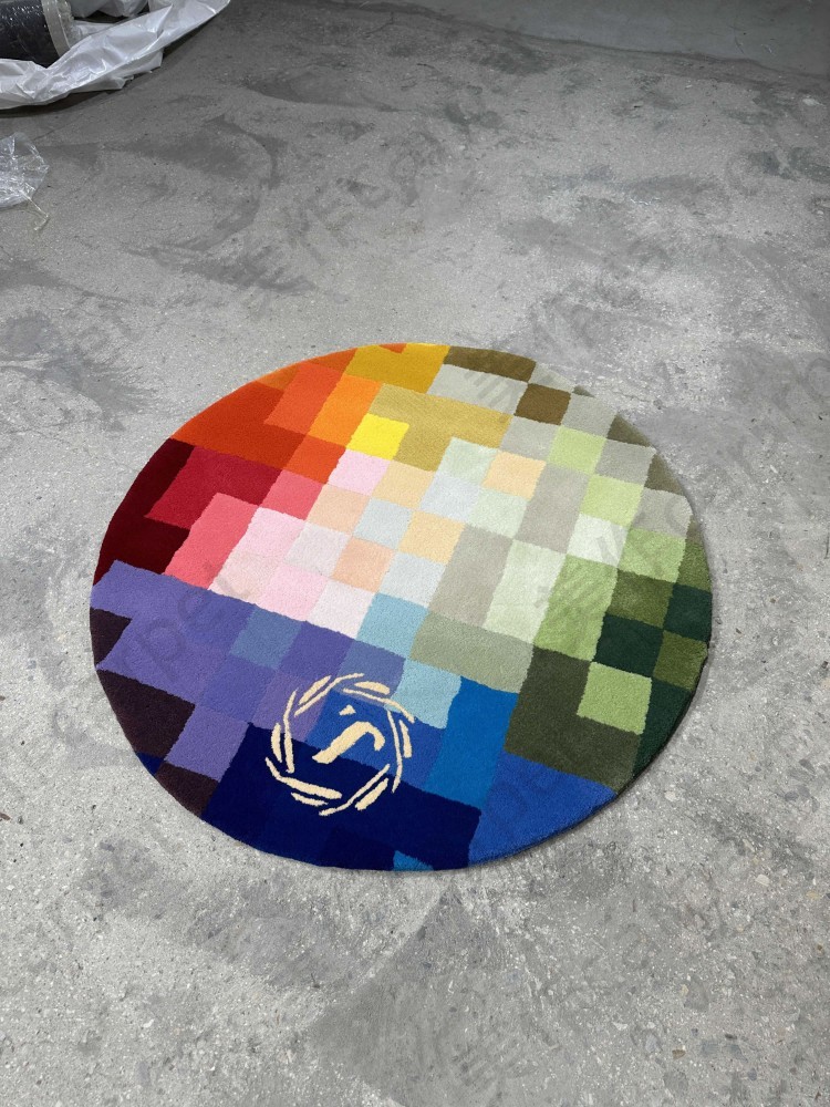 Modern round