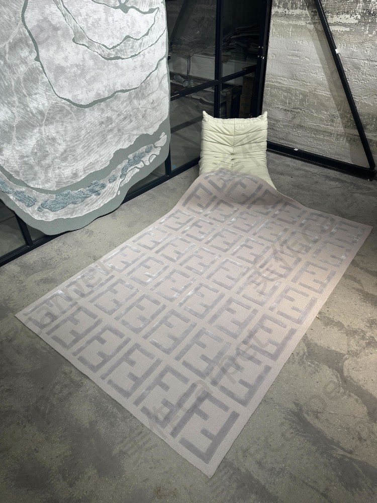 Luxury square
