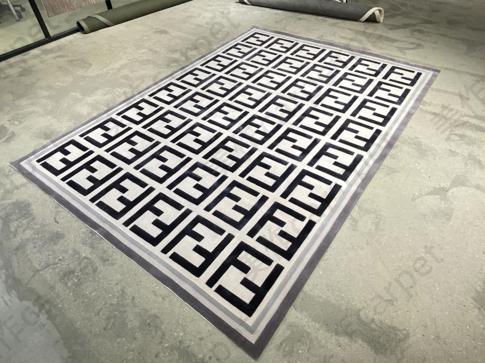 Luxury square