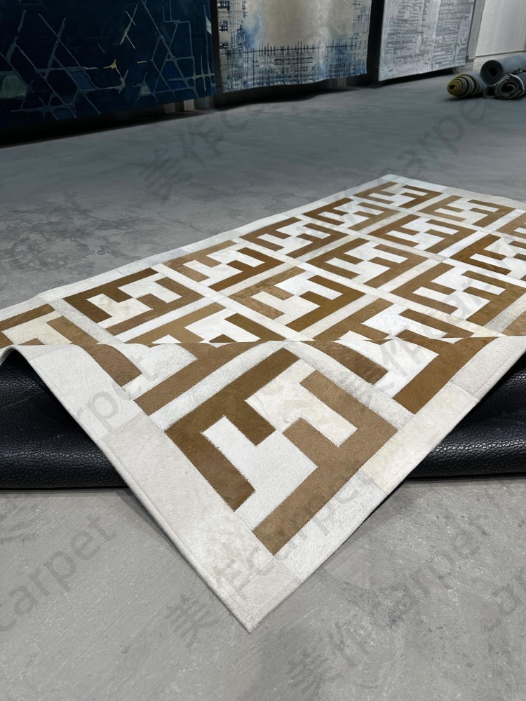 Luxury square