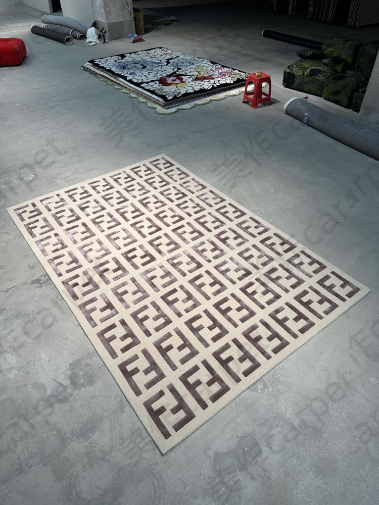 Luxury square