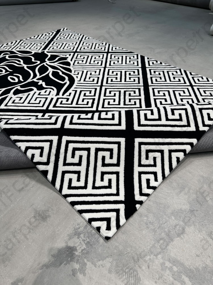 Luxury square