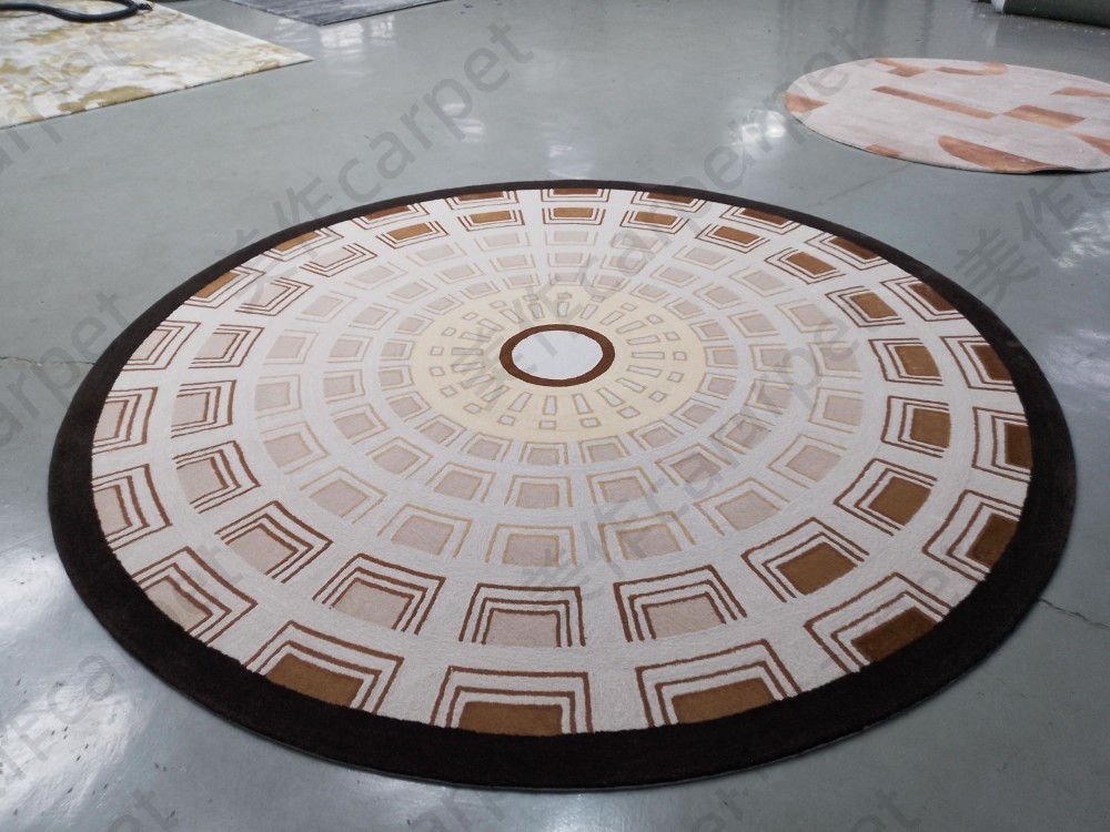 Designer round rug