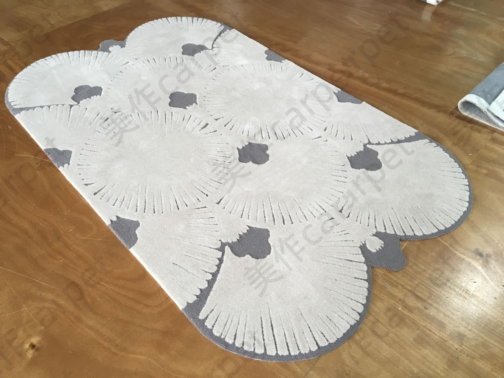 Irregular carpet