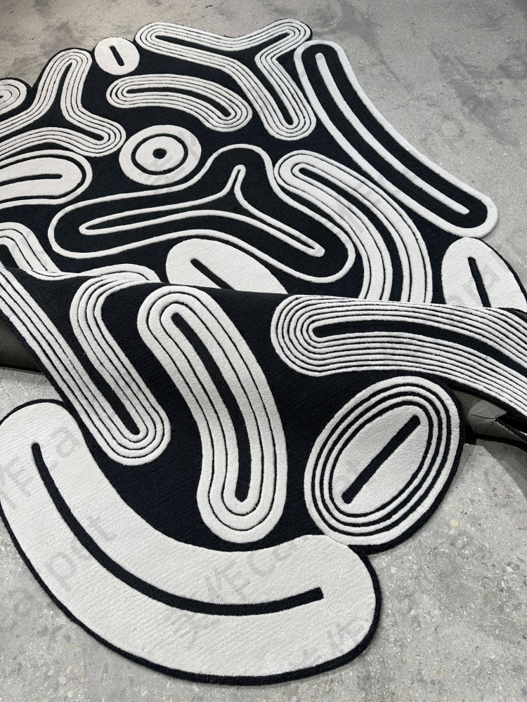 Irregular carpet