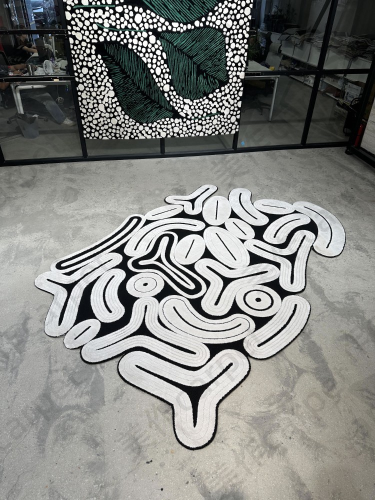 Irregular carpet