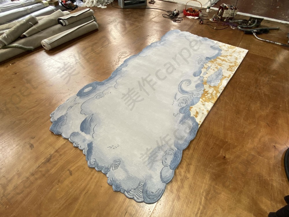 Irregular carpet