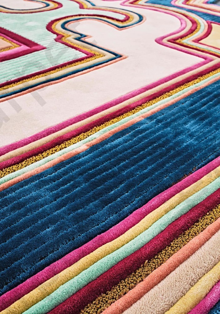 Irregular carpet