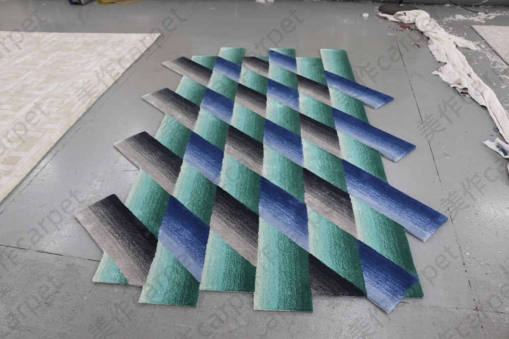 Irregular carpet