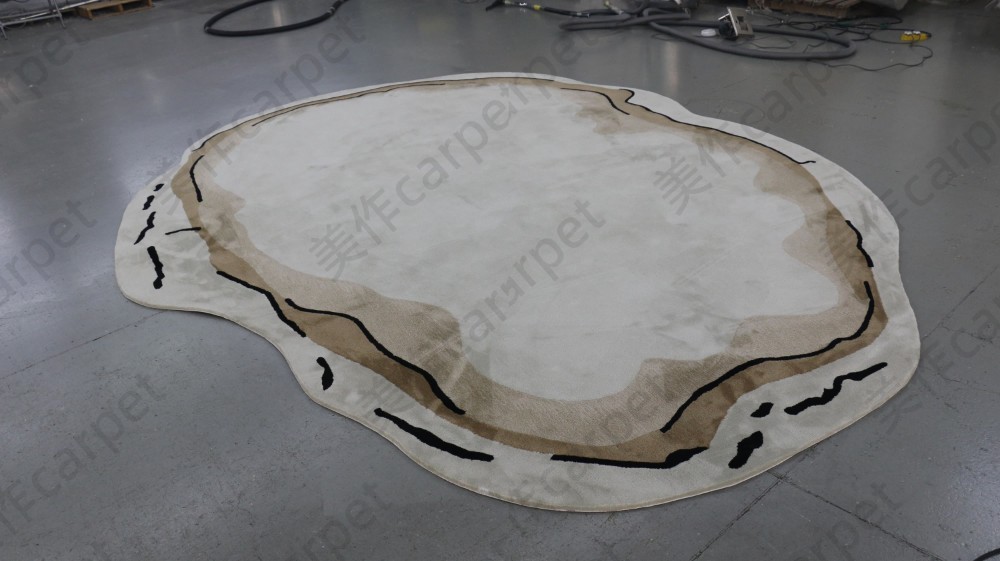 Irregular carpet