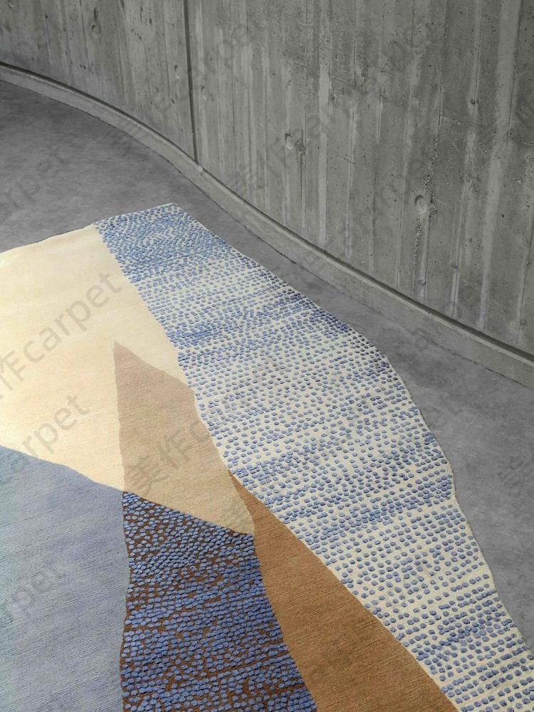 Irregular carpet