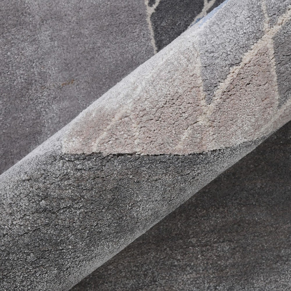 Irregular carpet