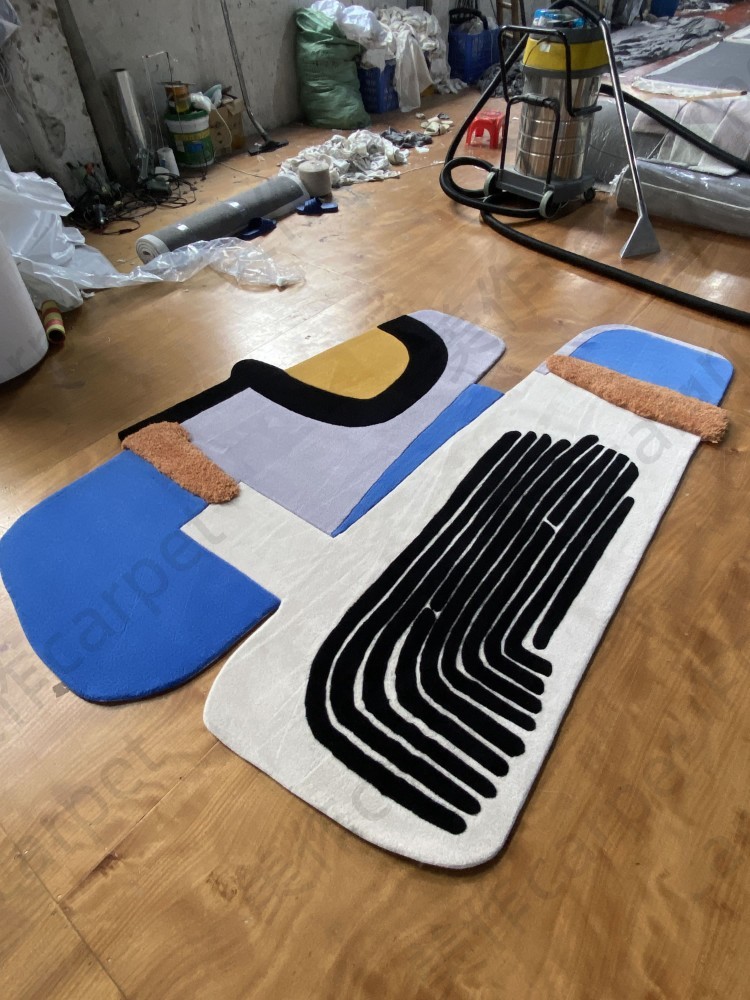 Irregular carpet