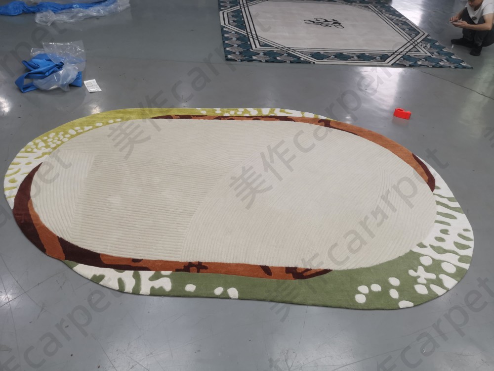 Irregular carpet