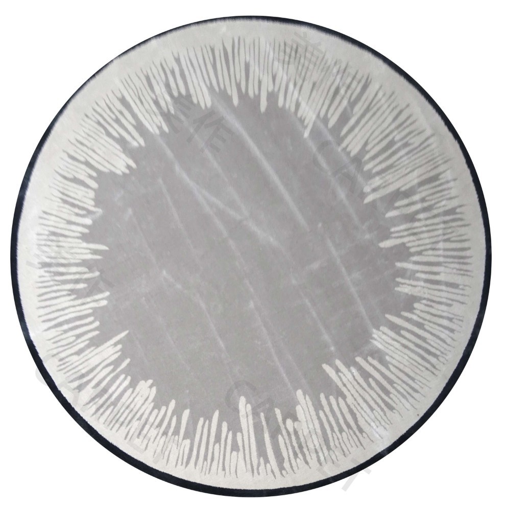Minimalist circle