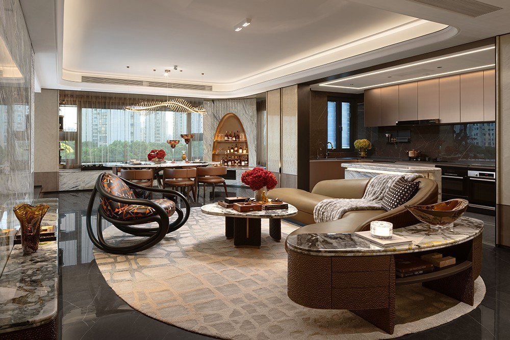 Light luxury style collocation