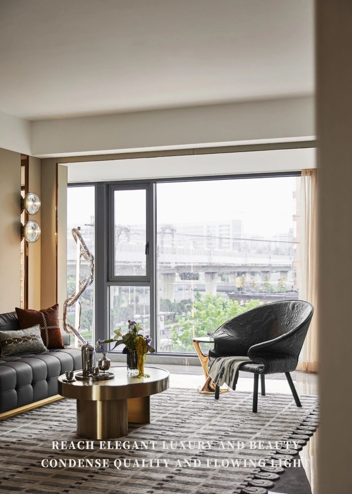 Light luxury style collocation
