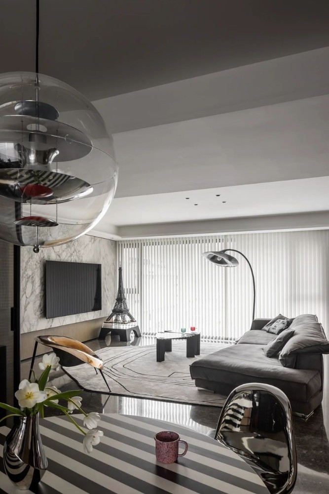 Modern style match