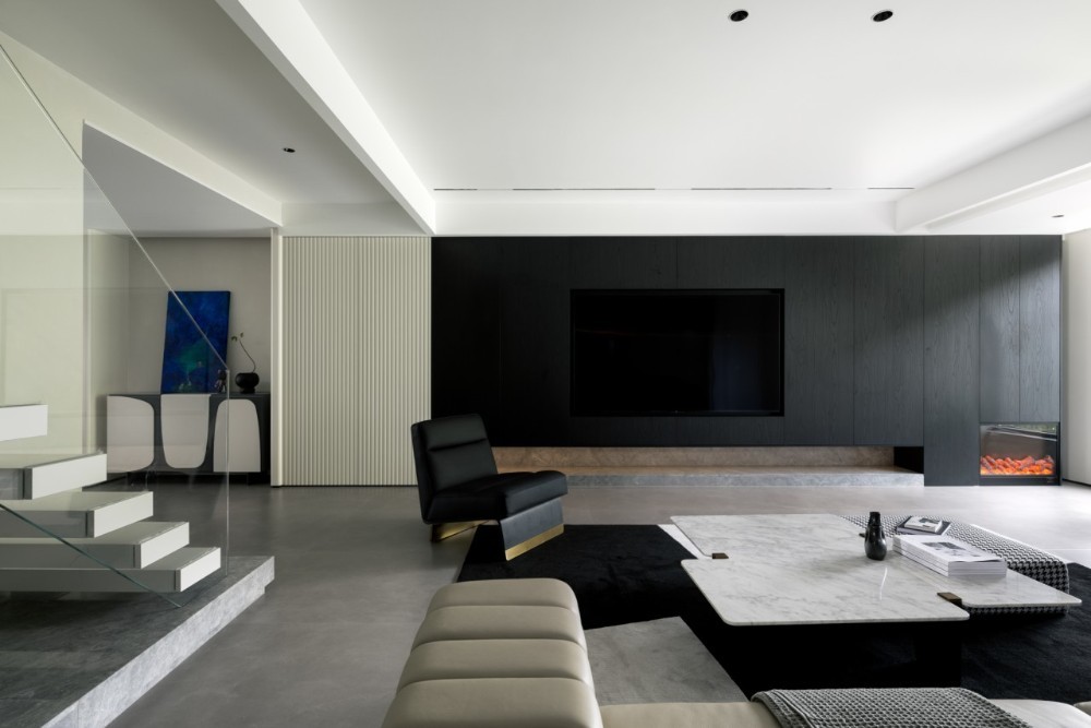 Modern style match