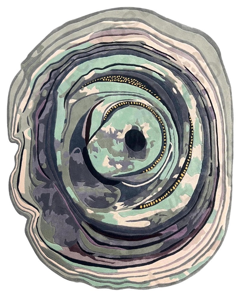 Irregular carpet