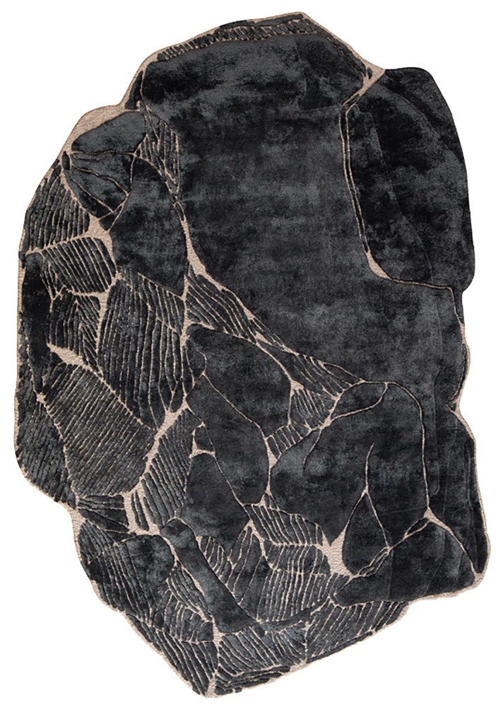 Irregular carpet