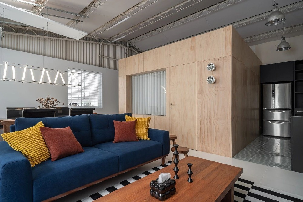 Modern style match