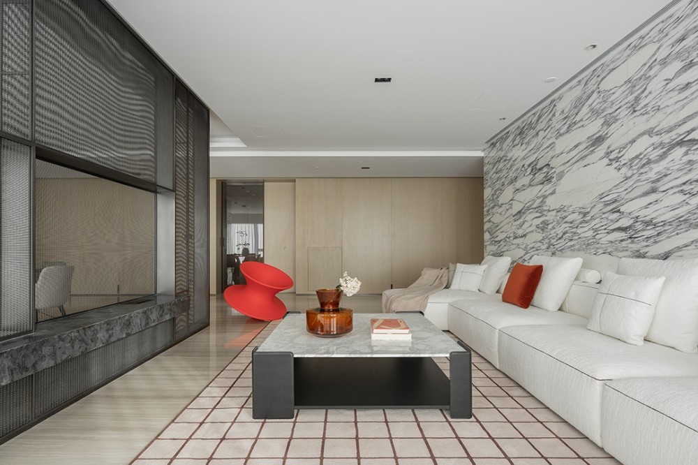 Modern style match