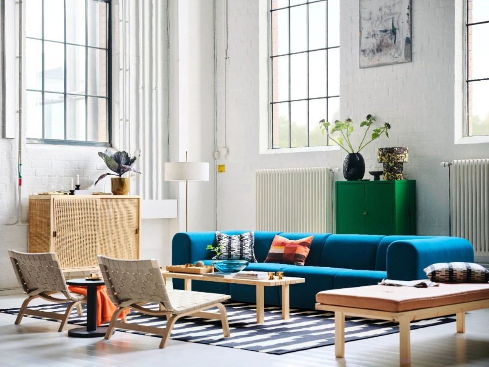 Modern style match