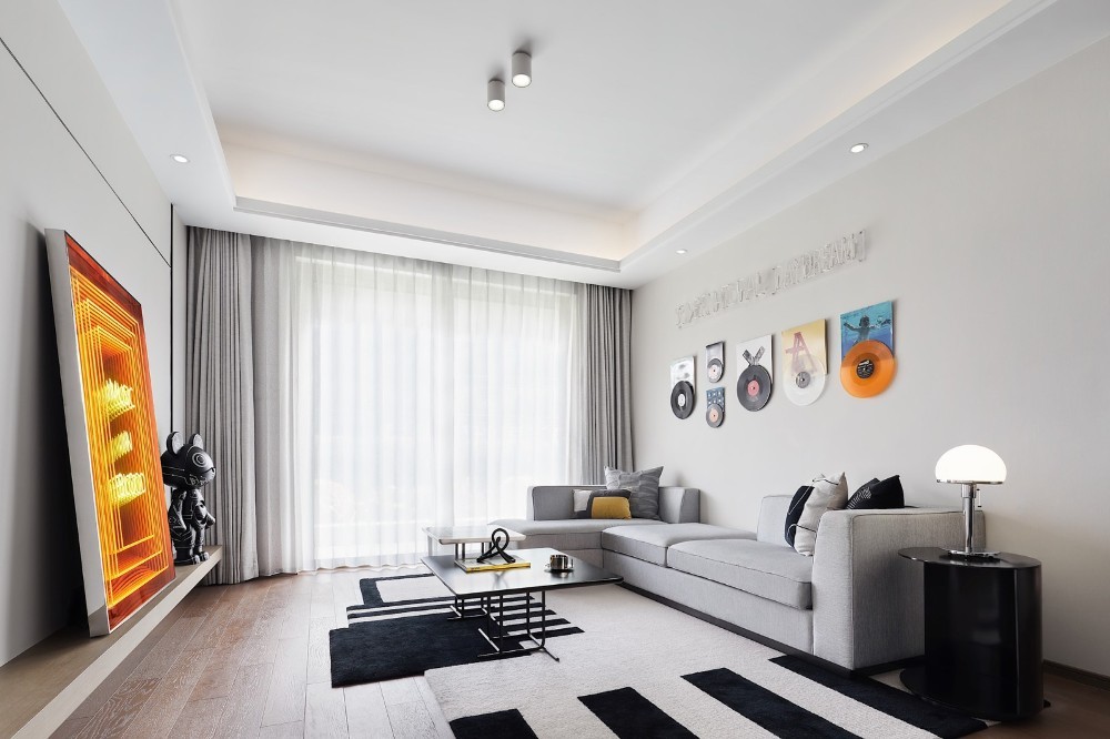 Modern style match