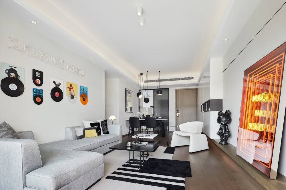 Modern style match