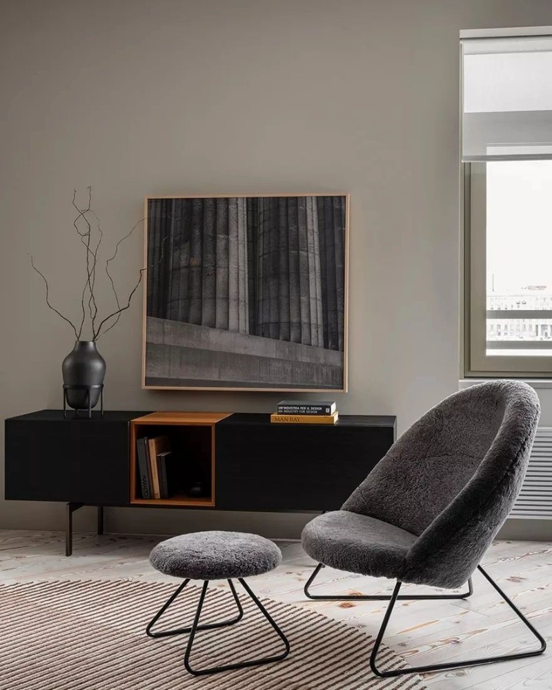 Modern style match