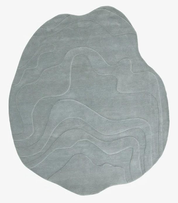 Irregular carpet