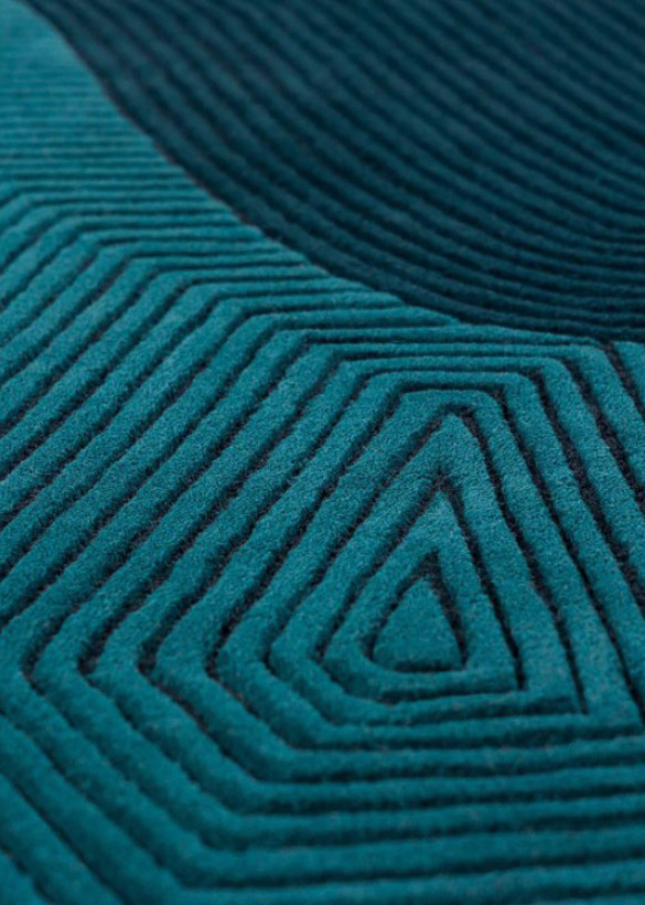 Irregular carpet