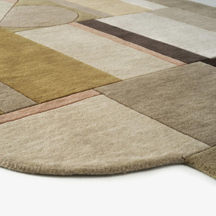 Irregular carpet