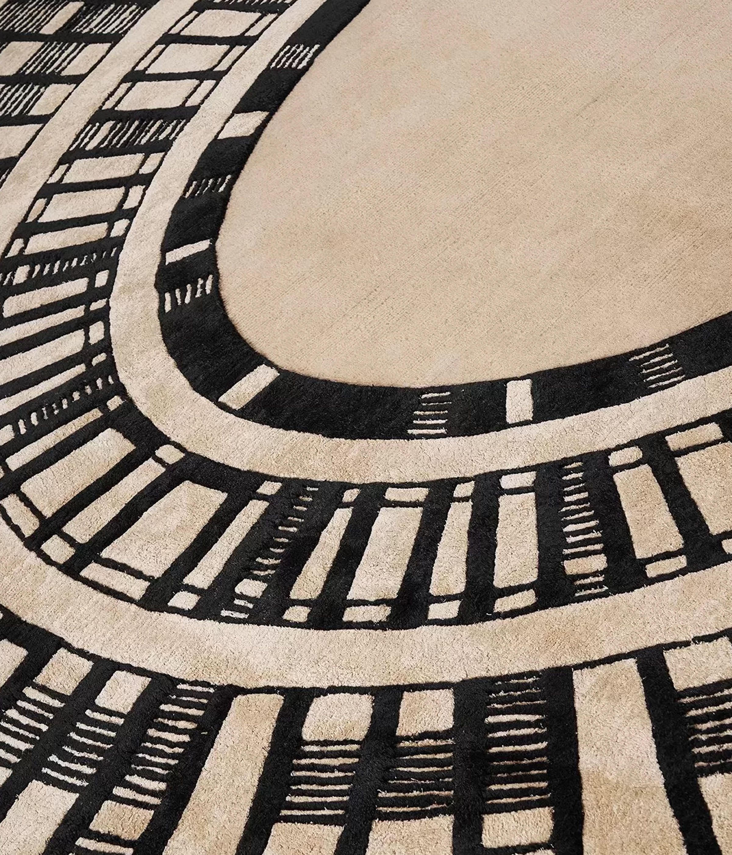 Irregular carpet