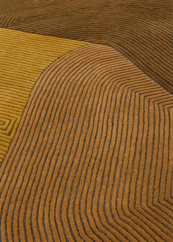 Irregular carpet