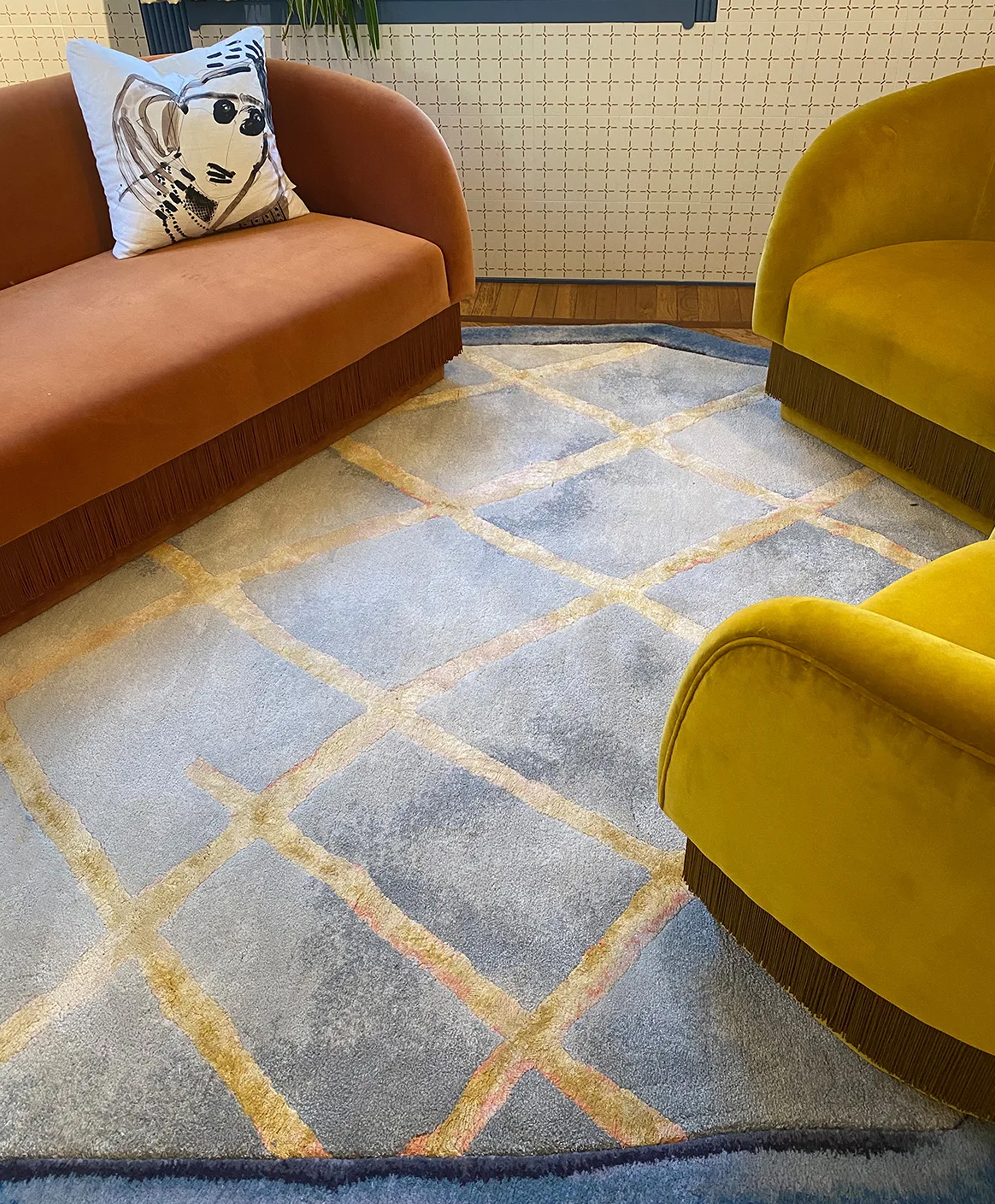 Irregular carpet