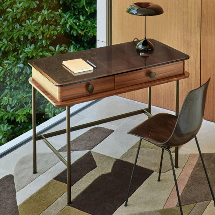 Irregular carpet