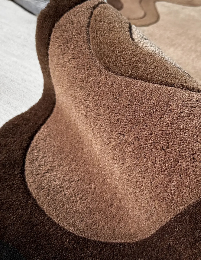 Irregular carpet