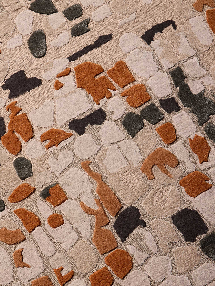 Irregular carpet