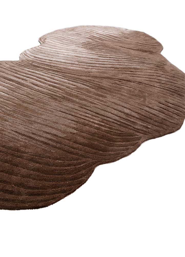 Irregular carpet