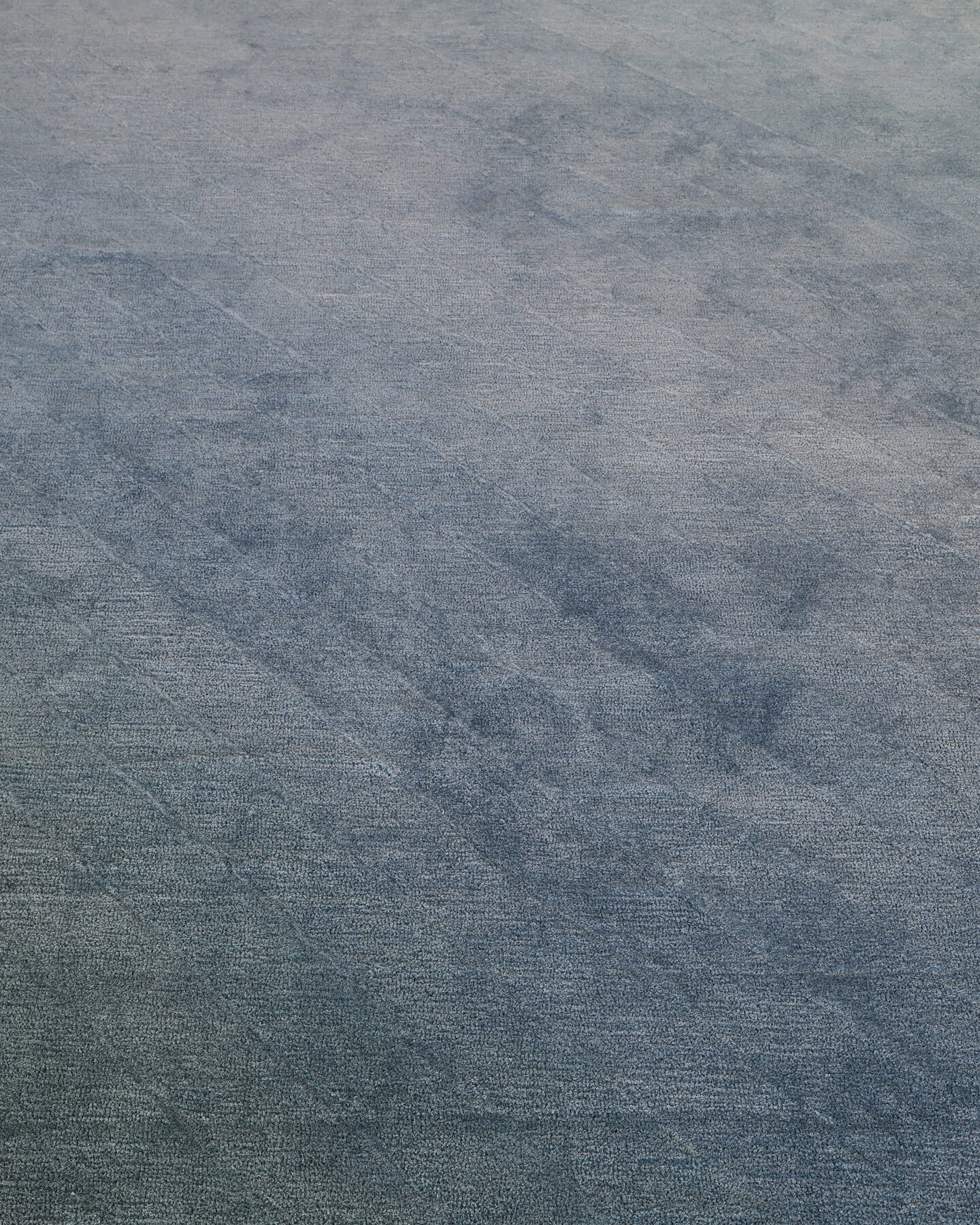 Irregular carpet