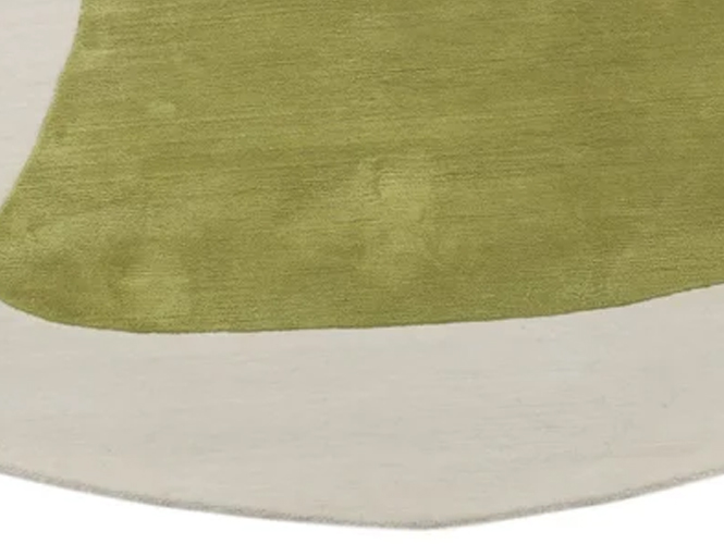 Irregular carpet
