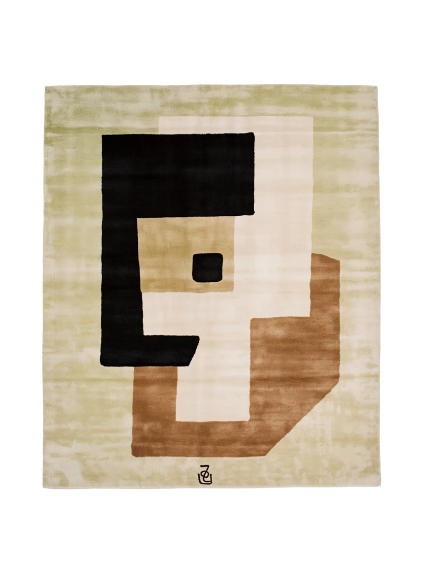 Irregular carpet